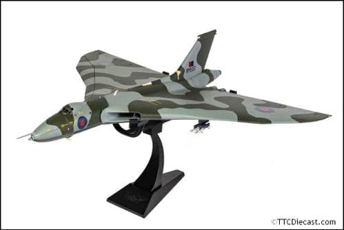 Corgi AA27206 Avro Vulcan B2, XM597 'Black Buck 6' 1:72 Scale
