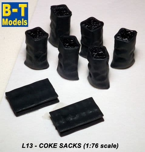 Base Toys L13 Coke Sacks (Full & Empty)