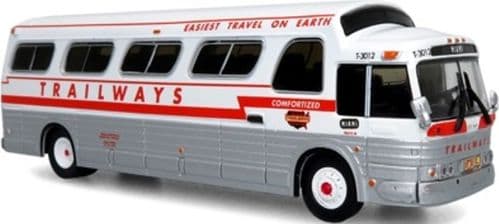 Iconic Replicas 870284 GM PD4107 'Buffalo' Coach 1966 Trailways Destination Miami 1:87 Scale